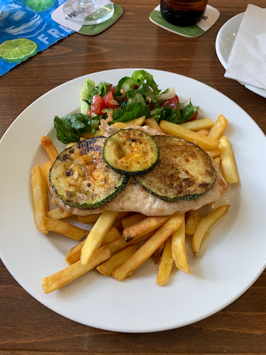 Reduta - cafe & restaurant