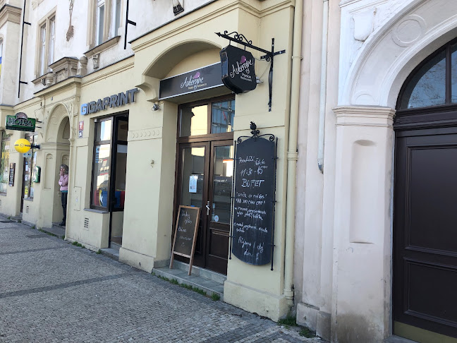 Sokolovská 416/124, 186 00 Karlín