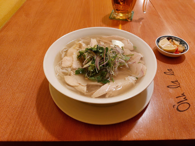 Opinii despre Vietnamská restaurace You & Me în Praha - Gastronomie a pohostinství