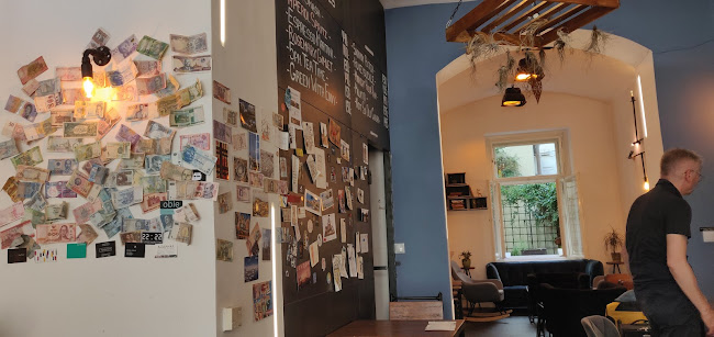 Comentarii opinii despre Republica Coffee Martinská