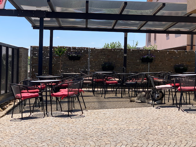 Tarta PATISSERIE & RESTAURANT