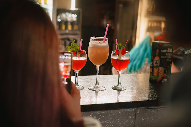 Recharging Bar - Praha