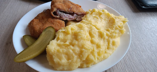 Opinii despre Restaurace Kompas în Litvínov - Gastronomie a pohostinství