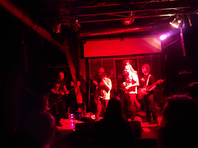 Nár. hrdinů 439/14, 690 02 Břeclav 2