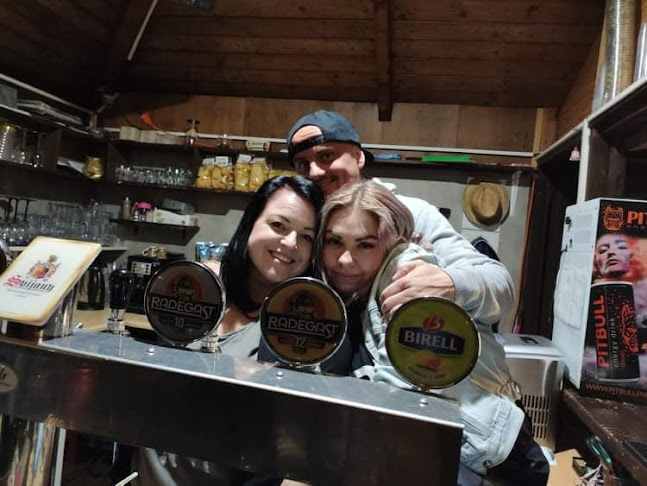 Zahrádka Na blbém místě - Gastronomie a pohostinství