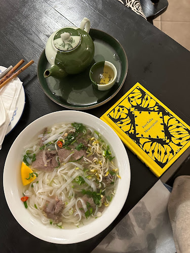 Opinii despre Green Tea Restaurant în Praha - Gastronomie a pohostinství