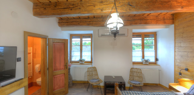 Opinii despre Country Saloon în Beňovy - Gastronomie a pohostinství