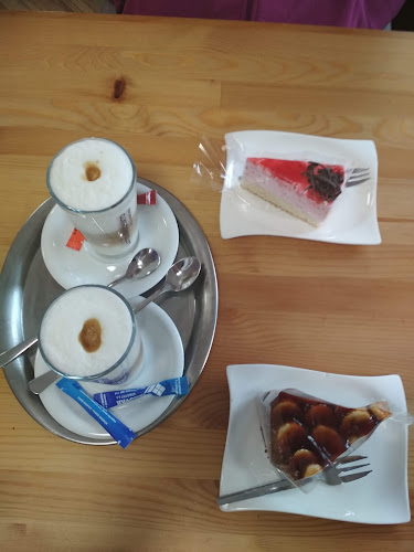 Opinii despre Cukrárna Fanynka în Praha - Gastronomie a pohostinství