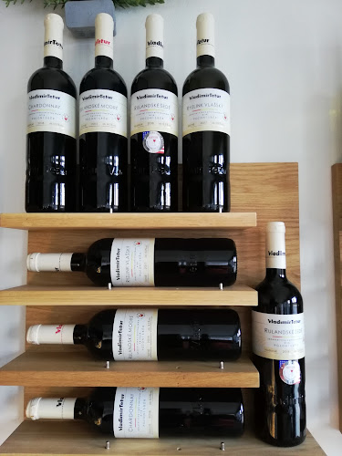 Vingl vinný bar - Praha 14