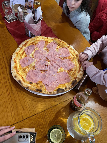 Comentarii opinii despre Restaurace & pizzerie Na Koupališti