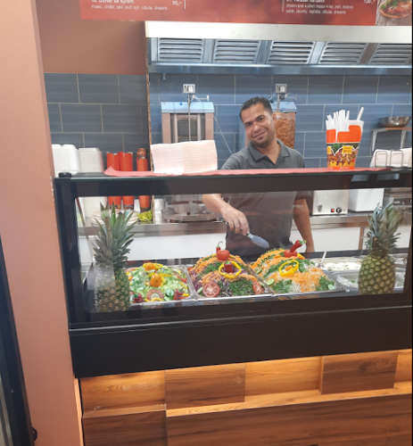 Opinii despre Faraon Kebab Ceska Trebova în Česká Třebová - Gastronomie a pohostinství