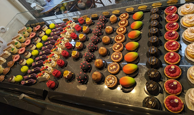 Černá Madona - Gastronomie a pohostinství