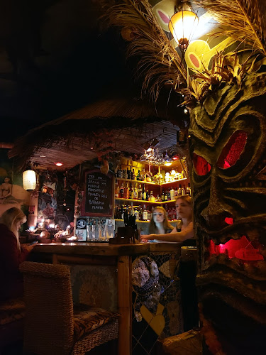 Tiki Taky Bar - Gastronomie a pohostinství