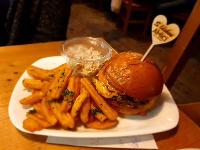 Rožňavská 669, 779 00 Olomouc 9