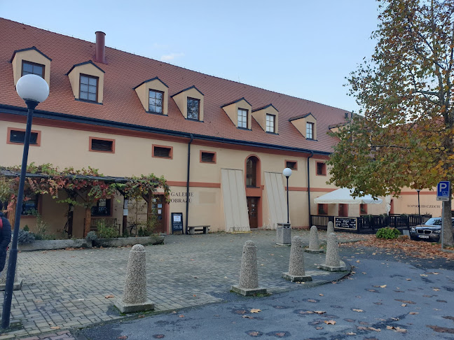 CAFÉ CHARMÉ - Gastronomie a pohostinství