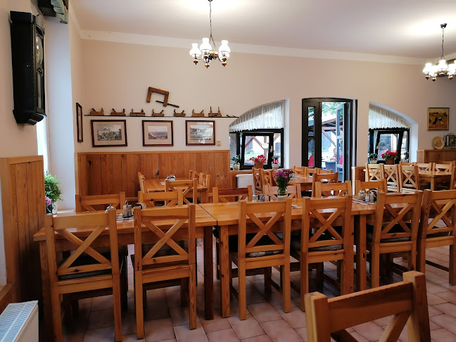 Restaurace / Penzion - Selský dvůr