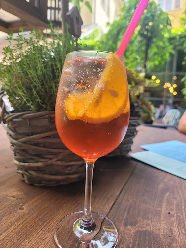 Cathedral Café - Staré Město