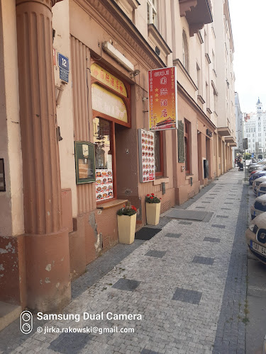 GUO JI - Gastronomie a pohostinství