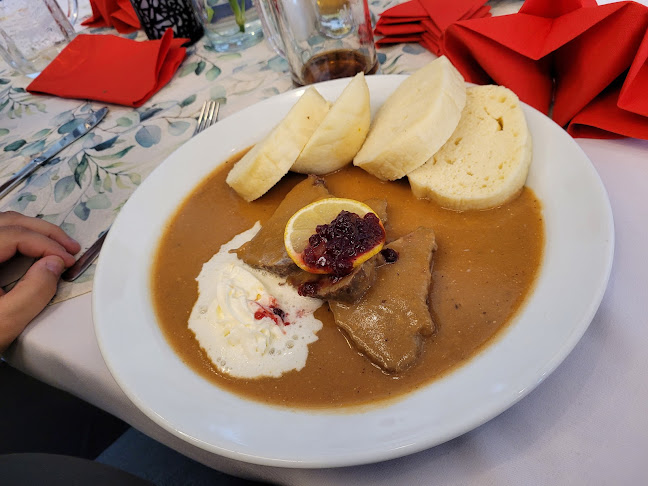 nám. Hrdinů 487, 686 03 Staré Město u Uherského Hradiště 3