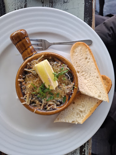 Opinii despre U námořníka Restaurant a penzion în Frýdek-Místek - Gastronomie a pohostinství