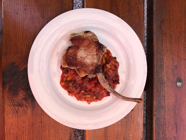 Ražická 88, 143 00 Praha 12-Cholupice