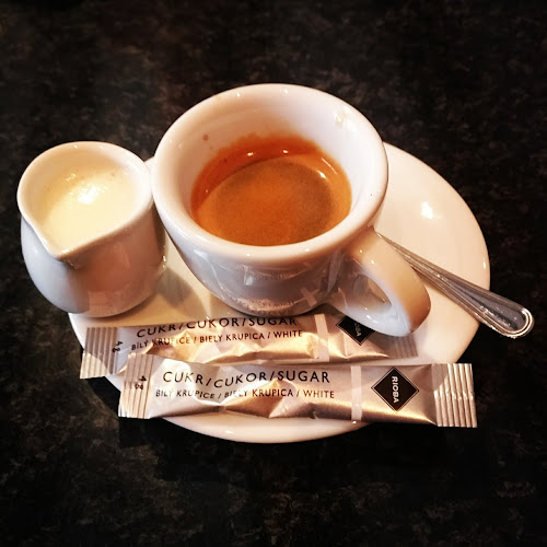 Comentarii opinii despre Art Café Restaurant