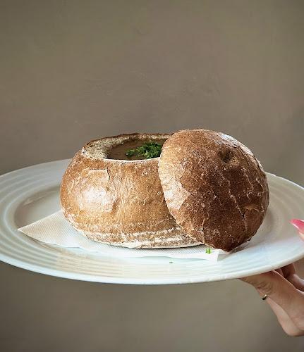 Nicolas bar & restaurant