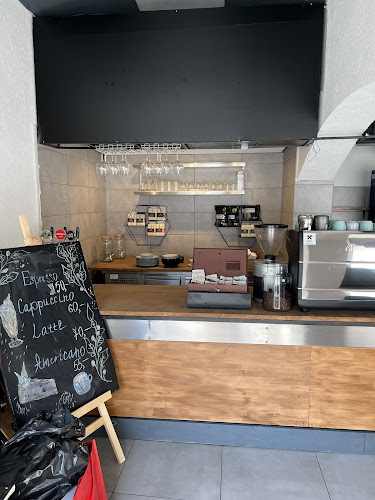 Sladkovského nám. 309/6, 130 00 Praha 3-Žižkov