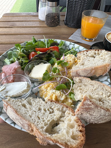 Phill's Twenty7 - Praha