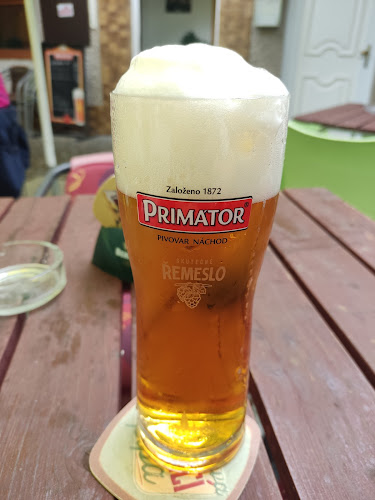 Opinii despre U Petra în Hradec Králové - Gastronomie a pohostinství