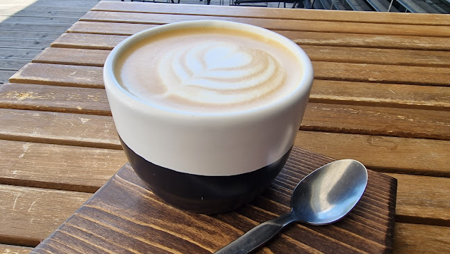 Comentarii opinii despre Coffee Trail Garden