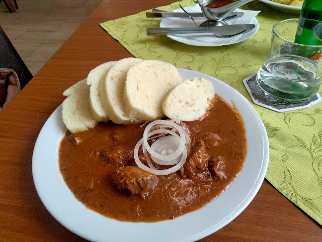 11 212, 739 61 Třinec