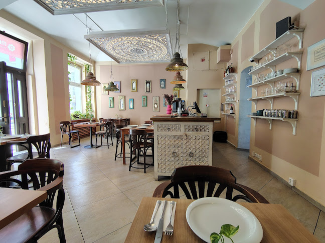 Masala IP. Pavlova Indian restaurant