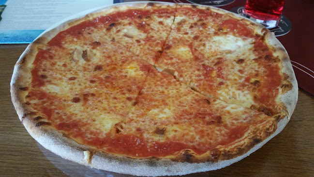 Zlínská 1329, 627 00 Slatina