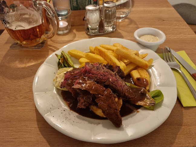 Opinii despre Pípa & Vývrtka restaurace în Sušice I - Gastronomie a pohostinství