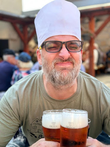 Opinii despre Kvítkovská konírna în Kvítkov - Gastronomie a pohostinství