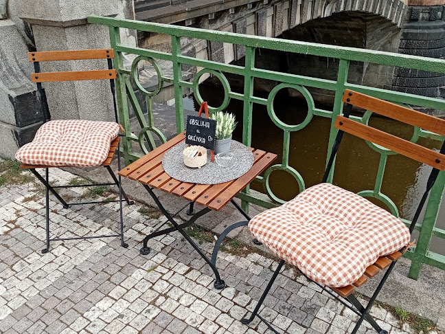 Opinii despre Claudia coffee în Malá Strana - Gastronomie a pohostinství