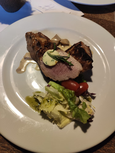 Opinii despre U námořníka Restaurant a penzion în Frýdek-Místek - Gastronomie a pohostinství