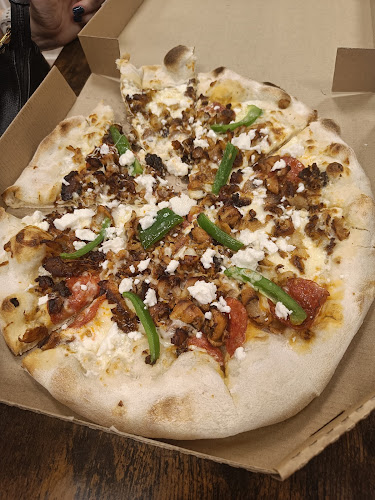 Comentarii opinii despre Pizza Fabrika