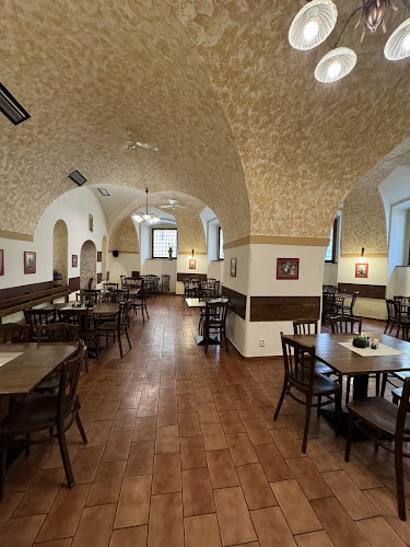 Restaurace V Cípu Michalská - Gastronomie a pohostinství