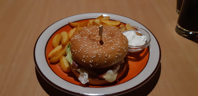 Opinii despre VIVA restaurace în Boskovice - Gastronomie a pohostinství