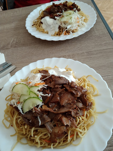 Opinii despre Asijské bistro Zlatý Drak în Hodonín - Gastronomie a pohostinství