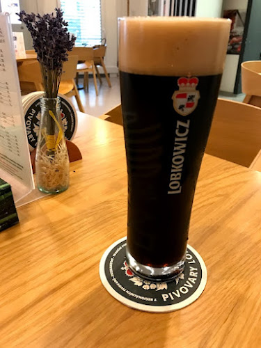 Opinii despre O CAFE în Praha - Gastronomie a pohostinství