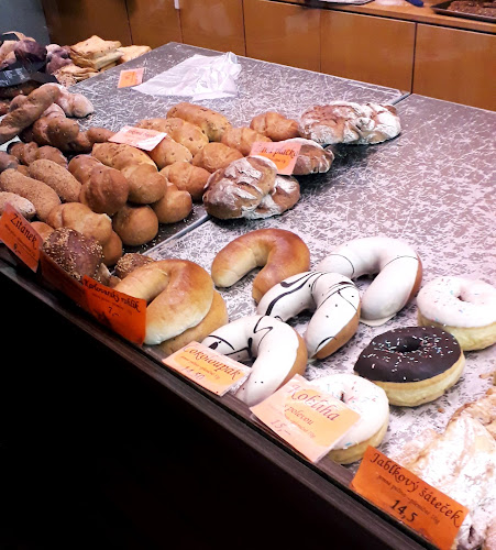 Opinii despre Pekařství Kohn în Město - Gastronomie a pohostinství