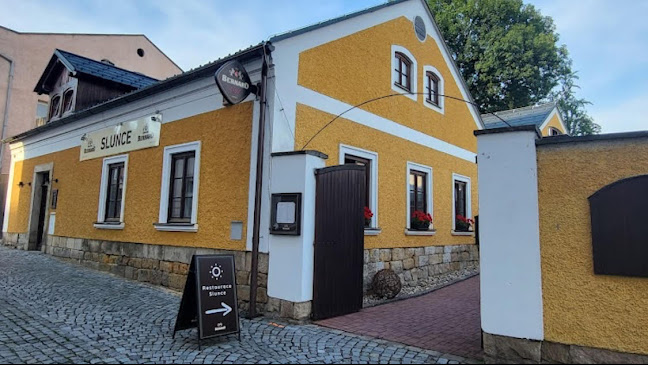Opinii despre Restaurace Slunce în Dvůr Králové nad Labem - Gastronomie a pohostinství