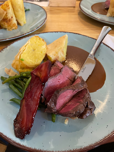 Peter's Pub - Gastronomie a pohostinství