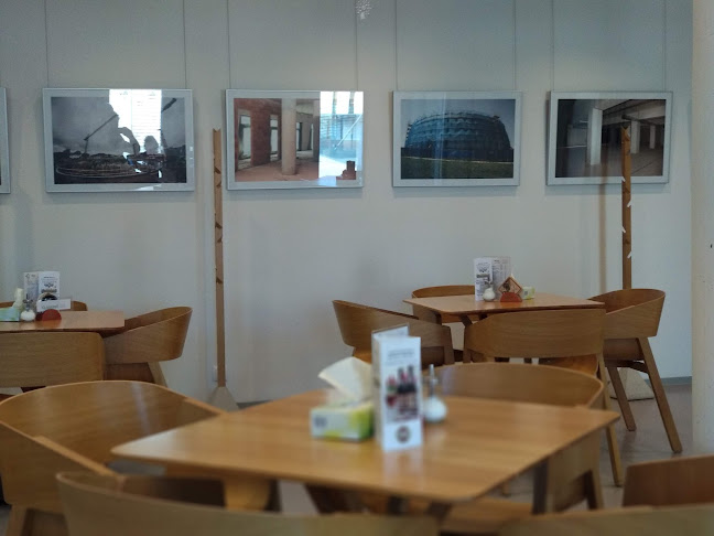 Opinii despre O CAFE în Praha - Gastronomie a pohostinství