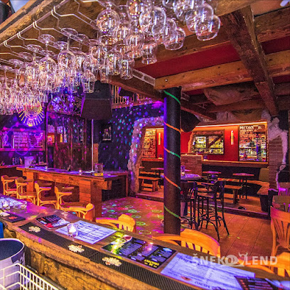 ŠNEKOLEND MUSIC & COCKTAIL BAR s ubytováním