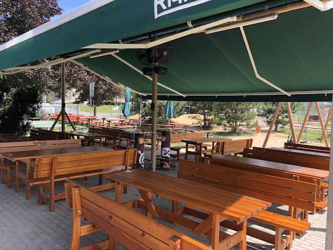 V. Nejedlého 1216, 500 03 Hradec Králové 3