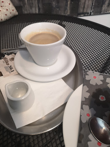 Kočičí kavárna - Gastronomie a pohostinství